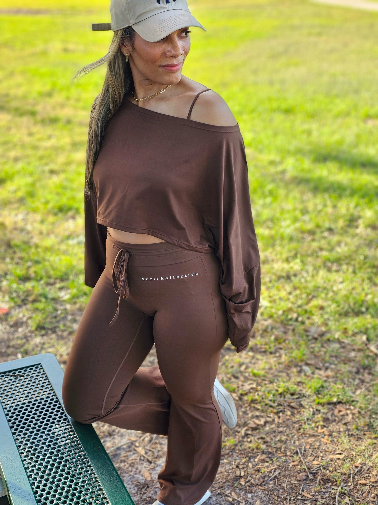 Feel Good Flared Leggings
